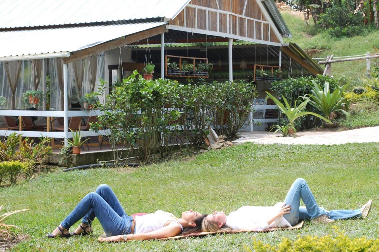 Tribu Ecohostal 洛斯桑托斯 外观 照片