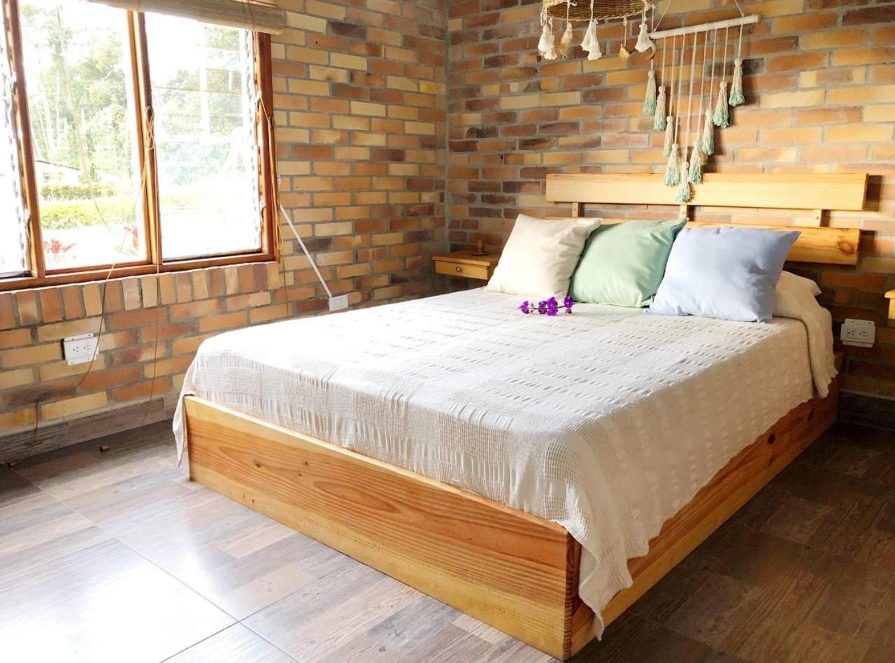 Tribu Ecohostal 洛斯桑托斯 外观 照片